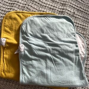 Copper Pearl Burp Cloths (2) and 4 cloth bibs